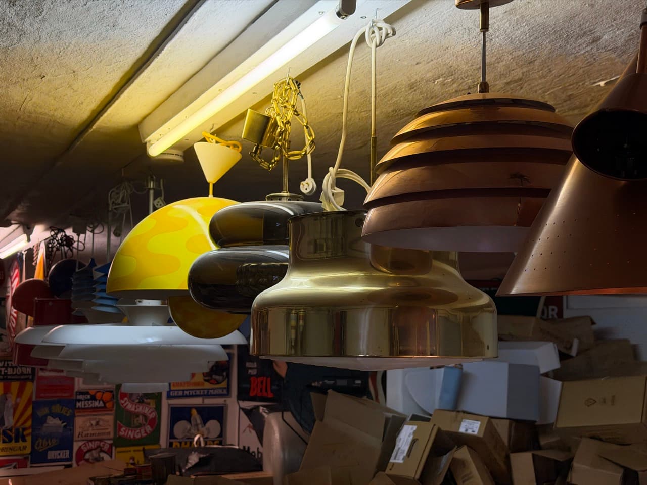 Skandinaviska designlampor – antikt och design hos Jonas Hörna